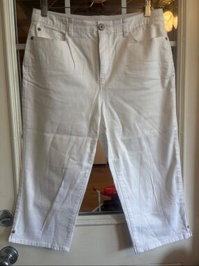 Christopher & Banks White Cropped Straight-Leg Pants